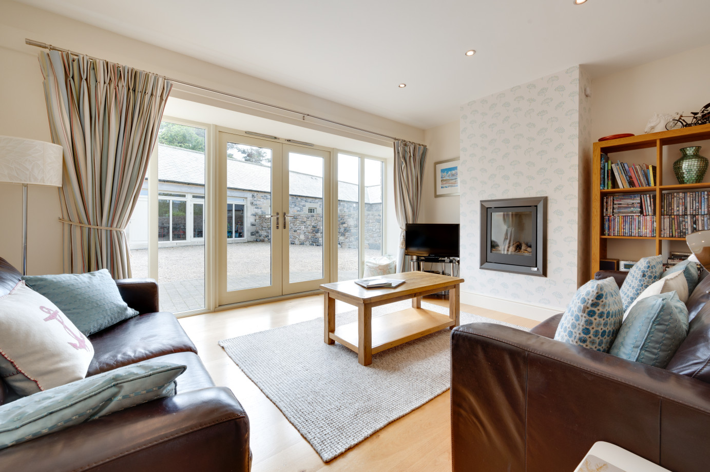 Bamburgh Coach House (566385) Coastal Retreats